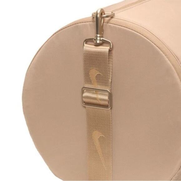 Nike One Duffle Bag  Training Travel Sports Gym Bag Tan 35L HV1197-200 NWT - Picture 4 of 4